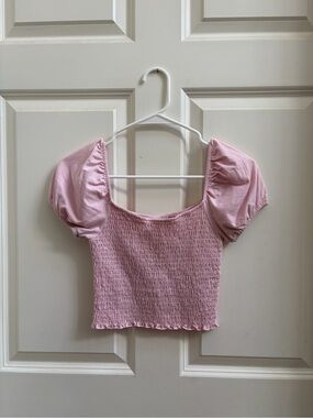 Hollister Pink Smocked Puff Sleeve Crop Top